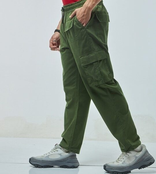 Men’s Green Oversized Cargo Pants | Comfortable and fit